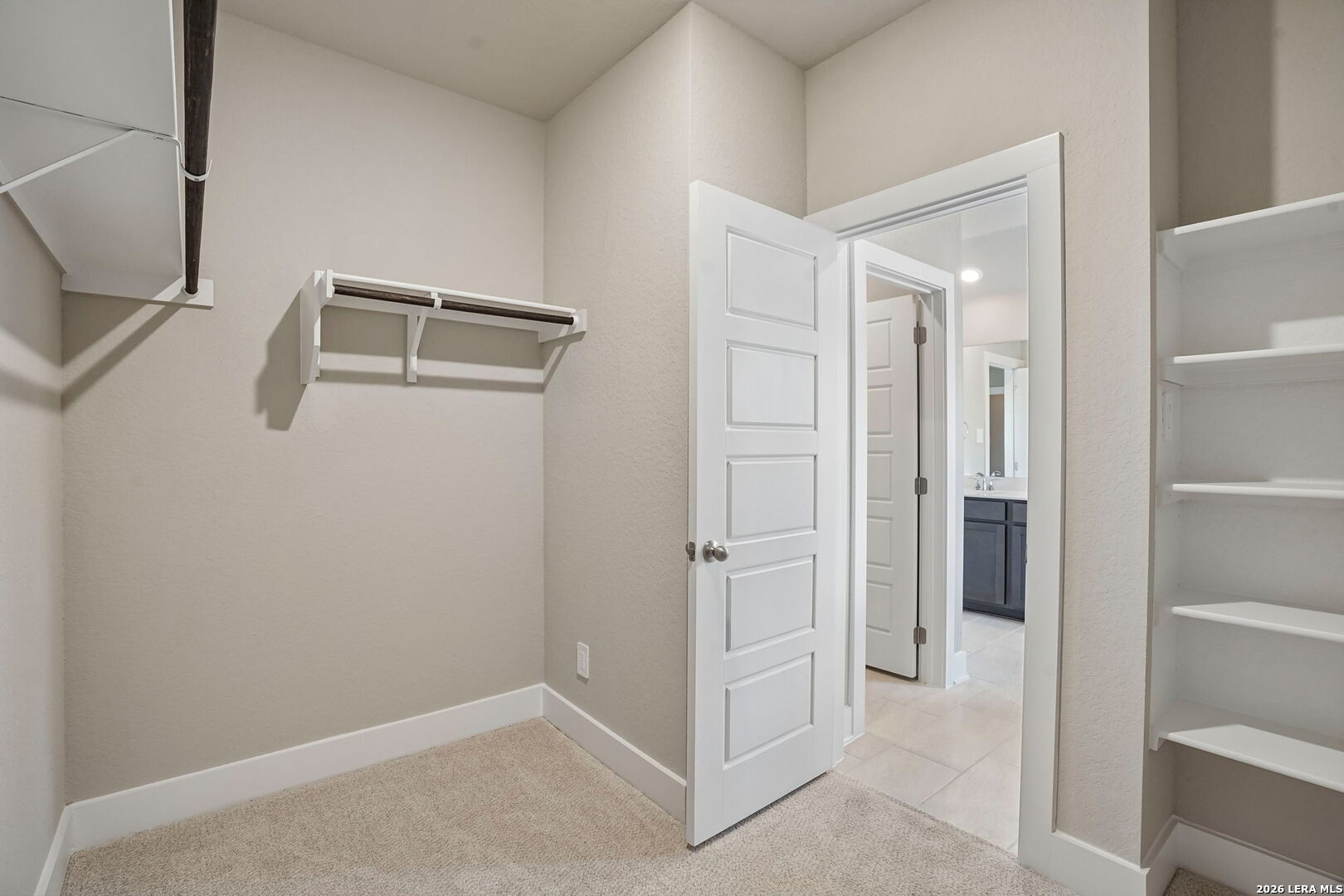 5433 Wrangler Way, Marion, TX 78124