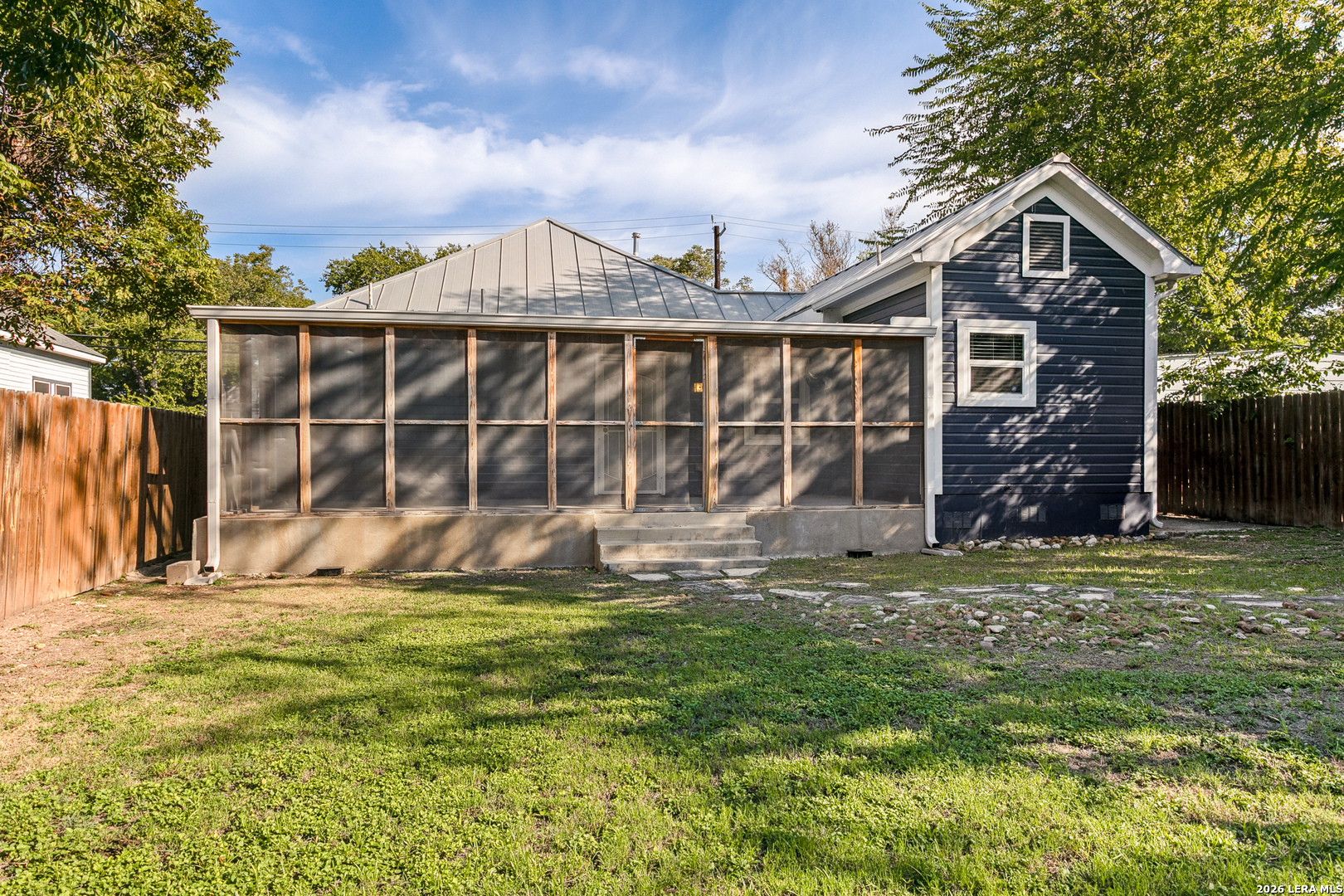 220 MASON ST, San Antonio, TX 78208
