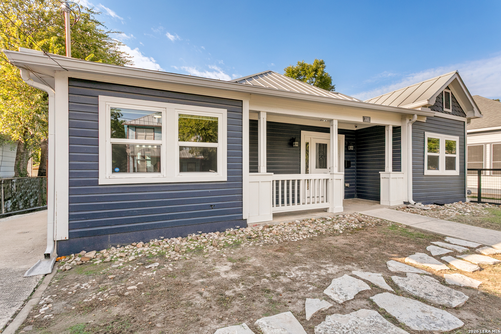 220 MASON ST, San Antonio, TX 78208