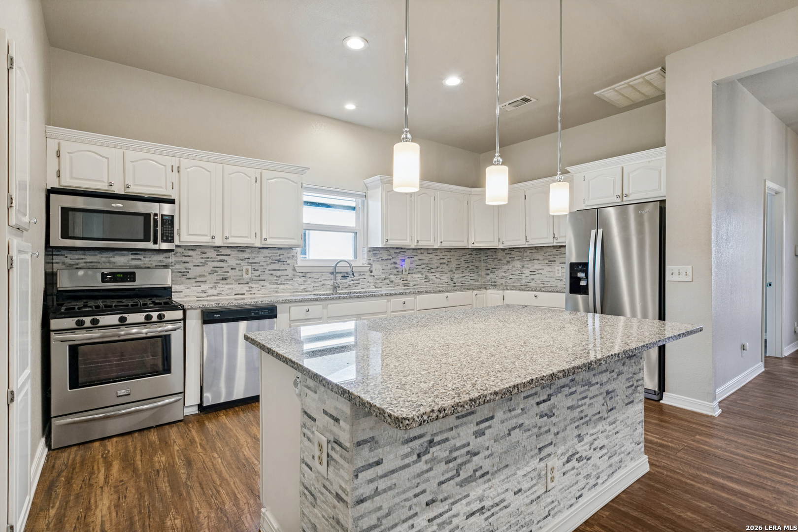 220 MASON ST, San Antonio, TX 78208