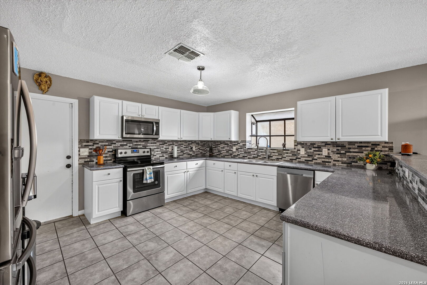 13830 BROOK HOLLOW BLVD, San Antonio, TX 78232