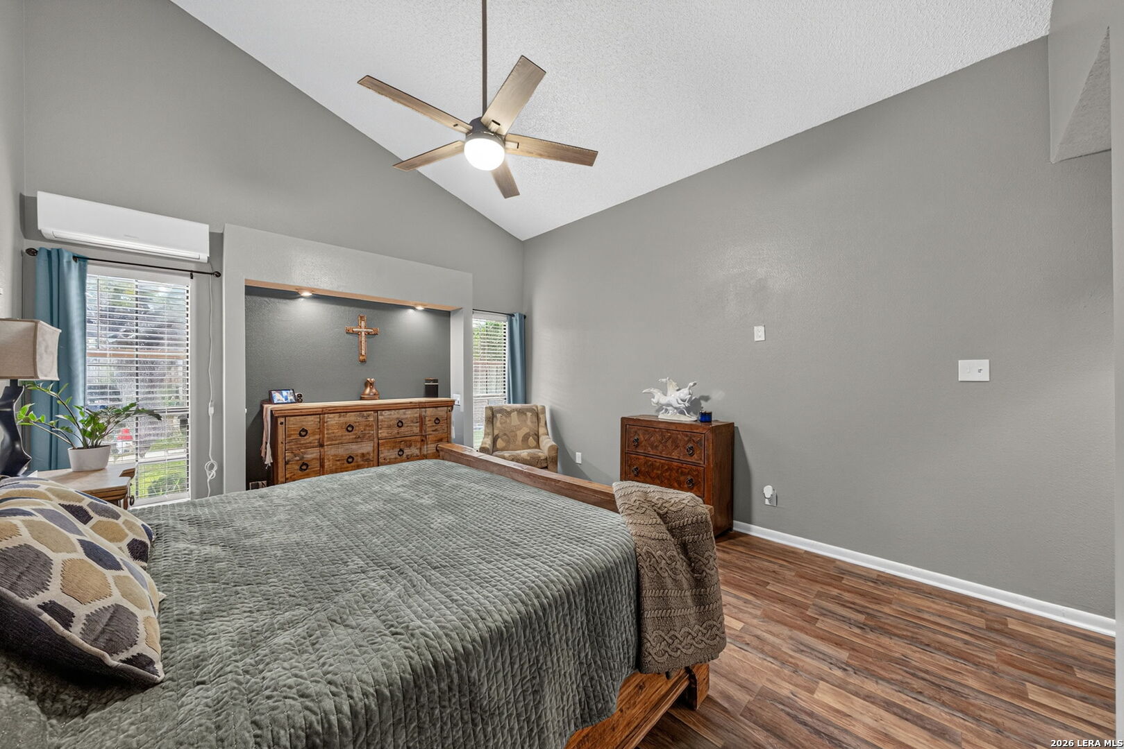 13830 BROOK HOLLOW BLVD, San Antonio, TX 78232