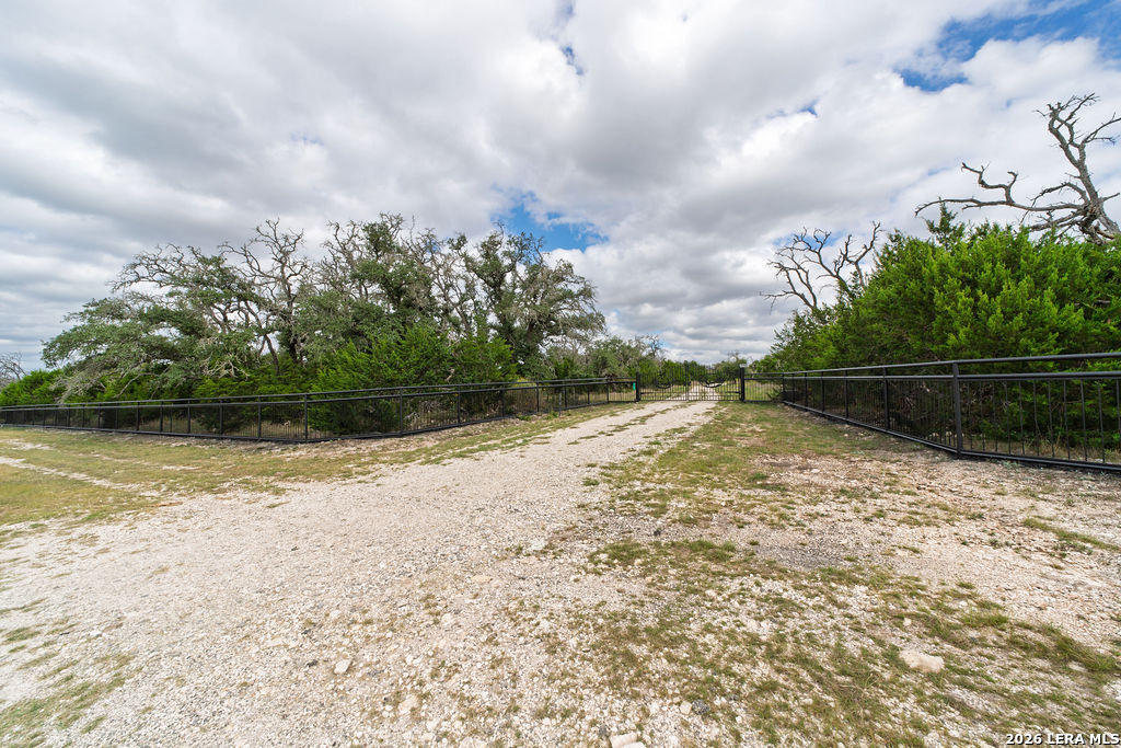 1445 FM 479, Harper, TX 78631