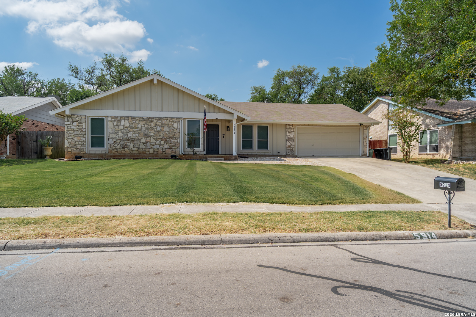 5914 FREEMANS FARM ST, San Antonio, TX 78233