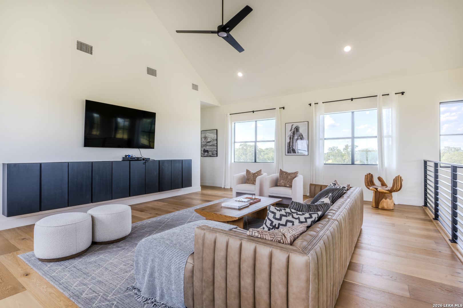 1071 private road 1090, Hallettsville, TX 77964