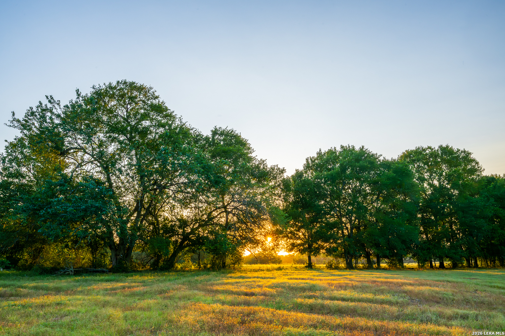 1071 private road 1090, Hallettsville, TX 77964
