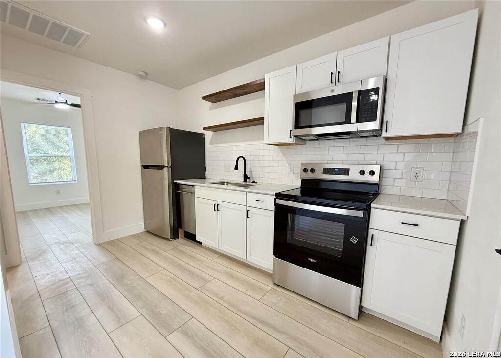 2204 W SAN ANTONIO ST, #4, New Braunfels, TX 78130
