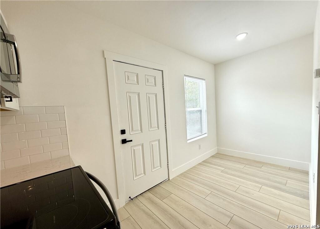 2204 W SAN ANTONIO ST, #4, New Braunfels, TX 78130