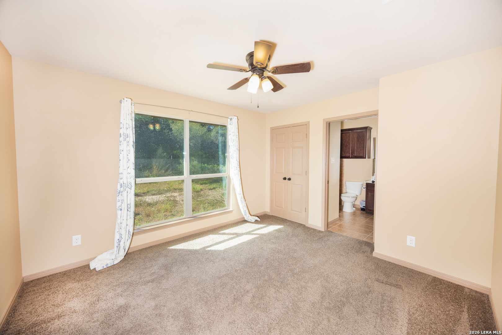 1405 County Road 251, Hondo, TX 78861