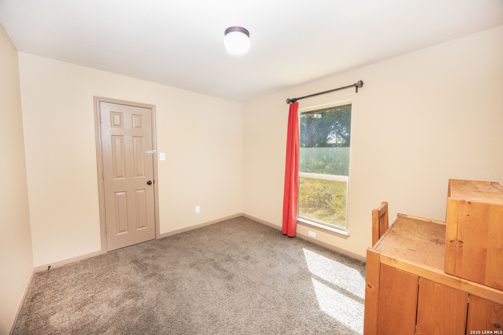 1405 County Road 251, Hondo, TX 78861