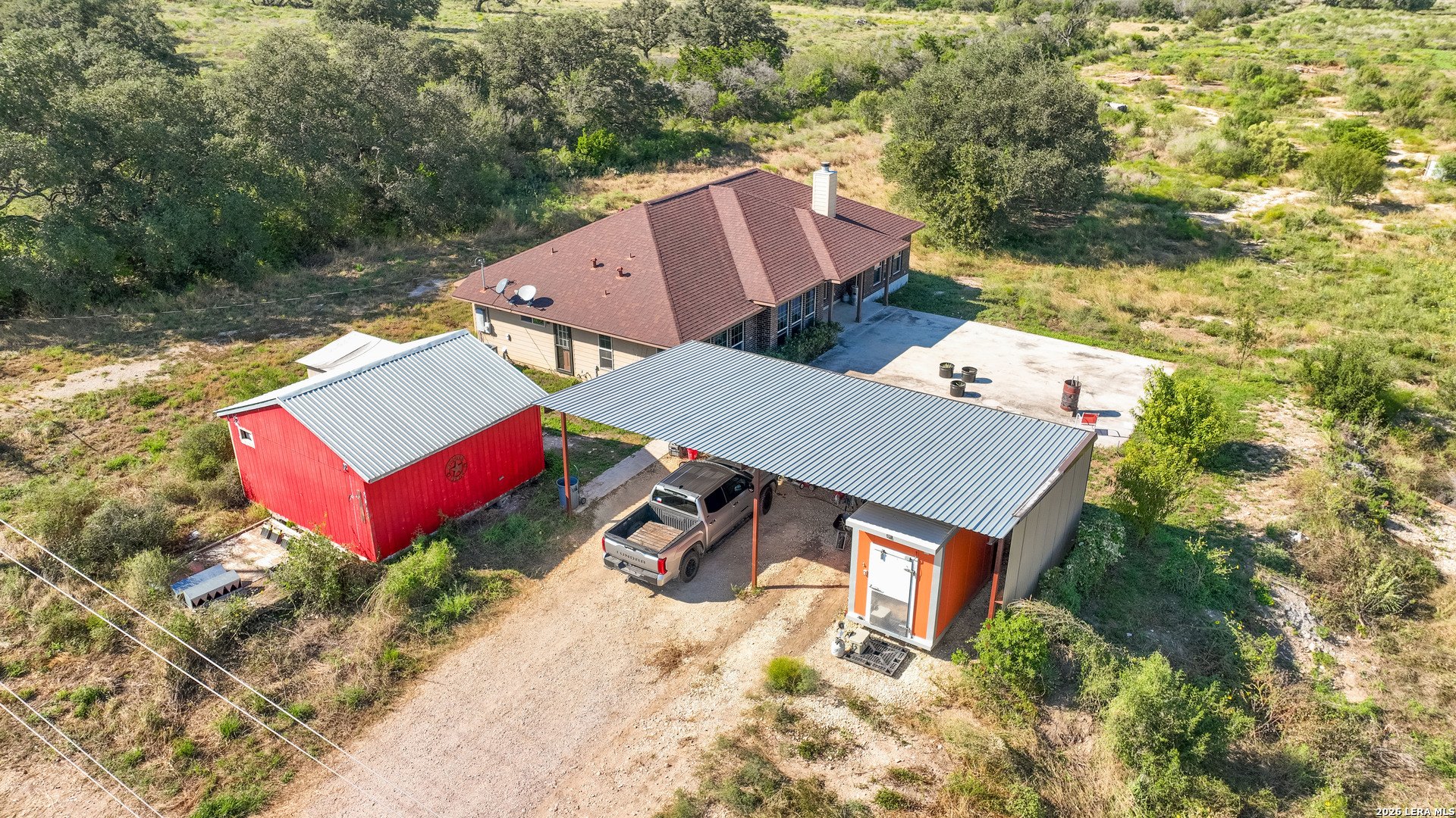 1405 County Road 251, Hondo, TX 78861