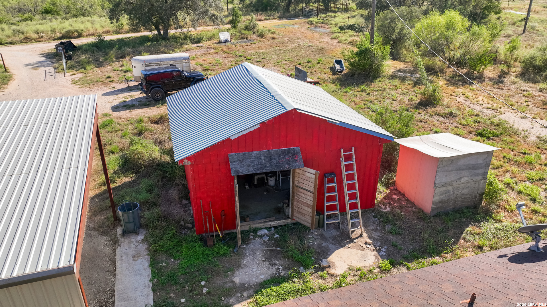 1405 County Road 251, Hondo, TX 78861