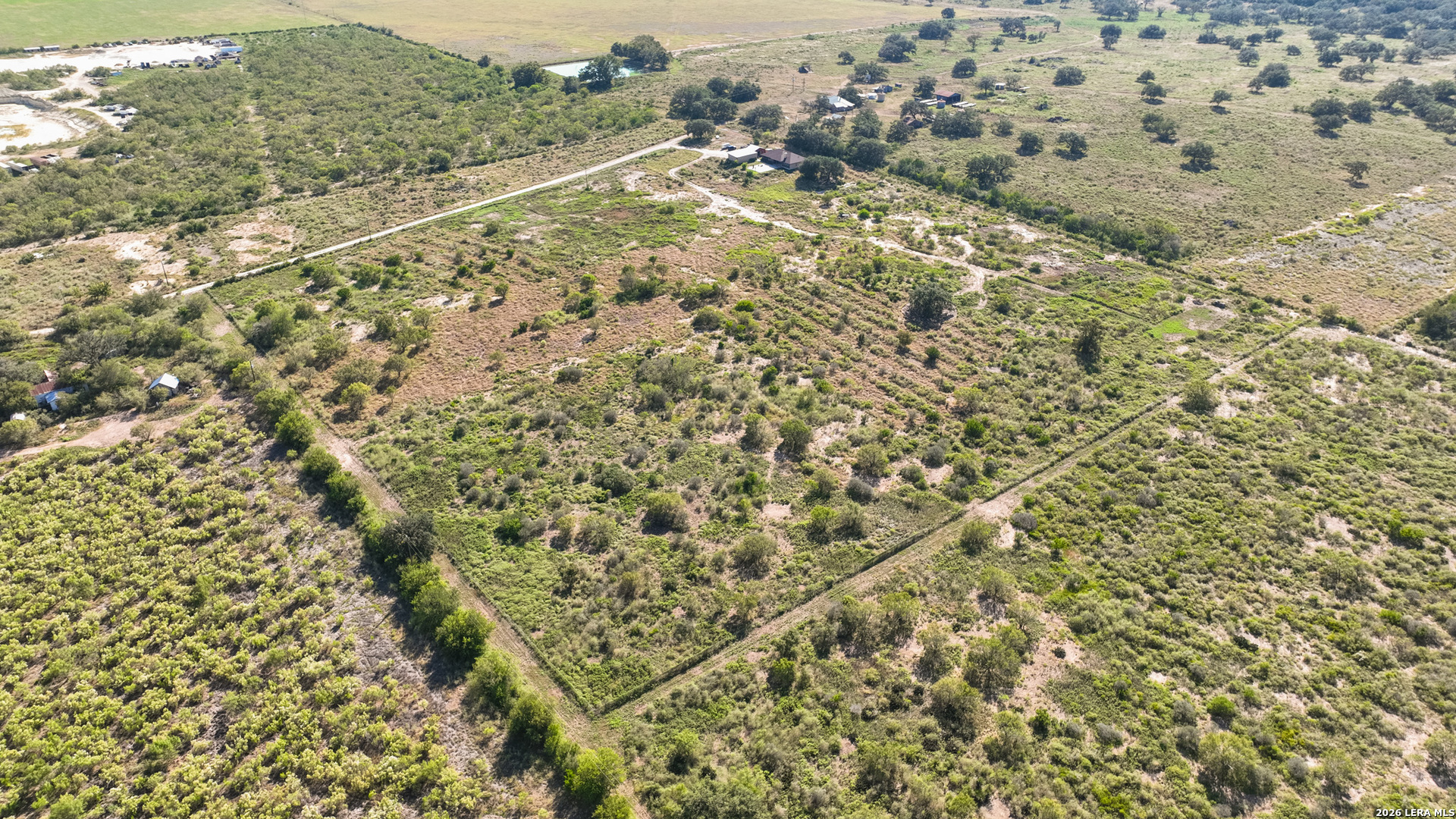1405 County Road 251, Hondo, TX 78861