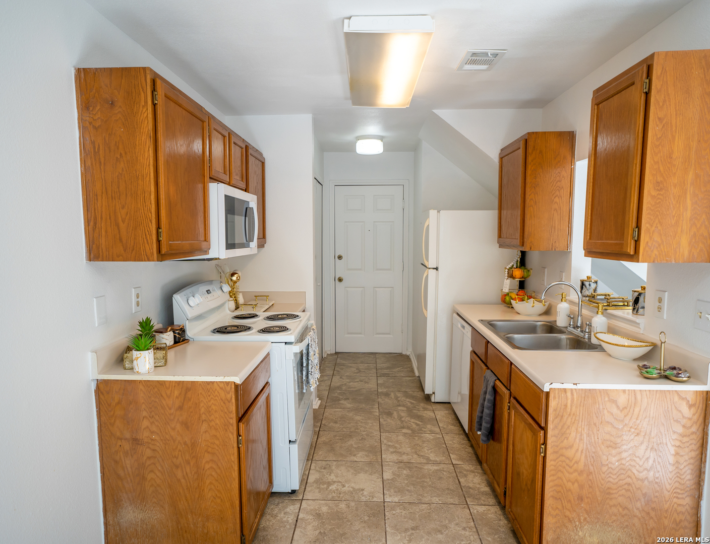 6014 Loch Maree, San Antonio, TX 78240