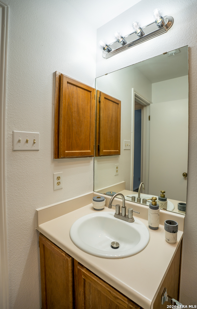 6014 Loch Maree, San Antonio, TX 78240