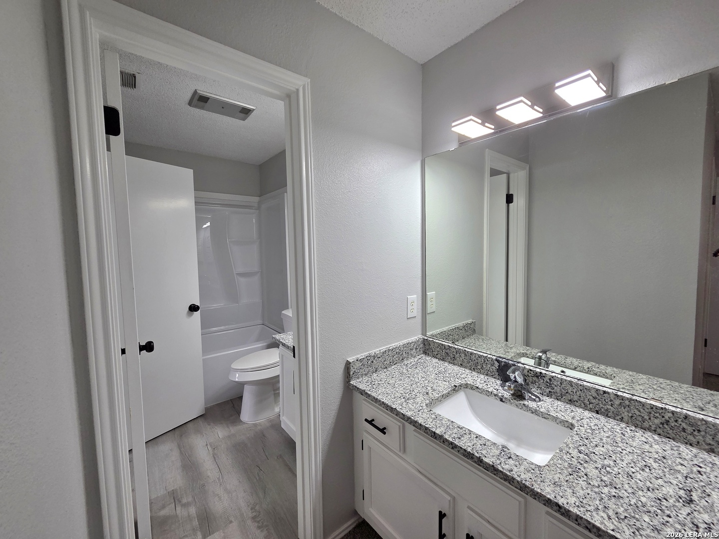 9917 Ardash, San Antonio, TX 78250