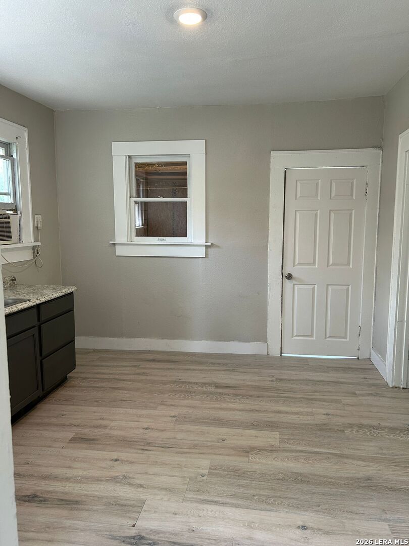 507 Berkshire, San Antonio, TX 78210