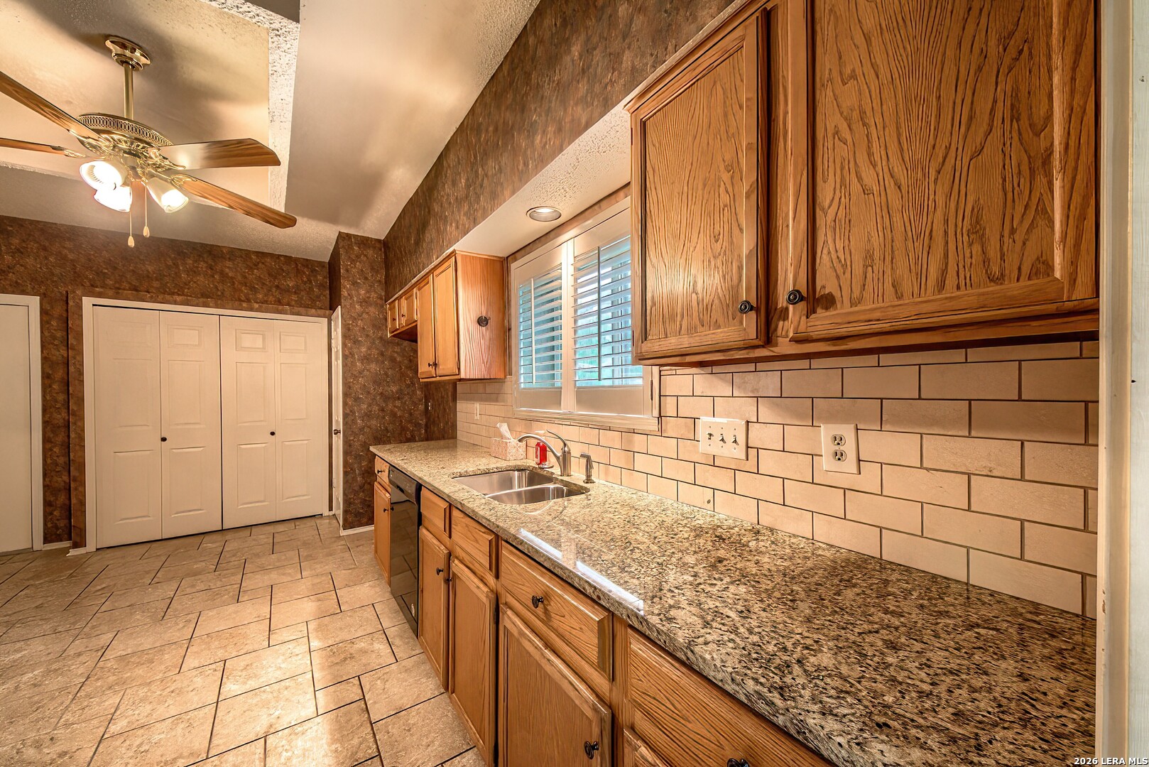 3037 Morning Trl, San Antonio, TX 78247