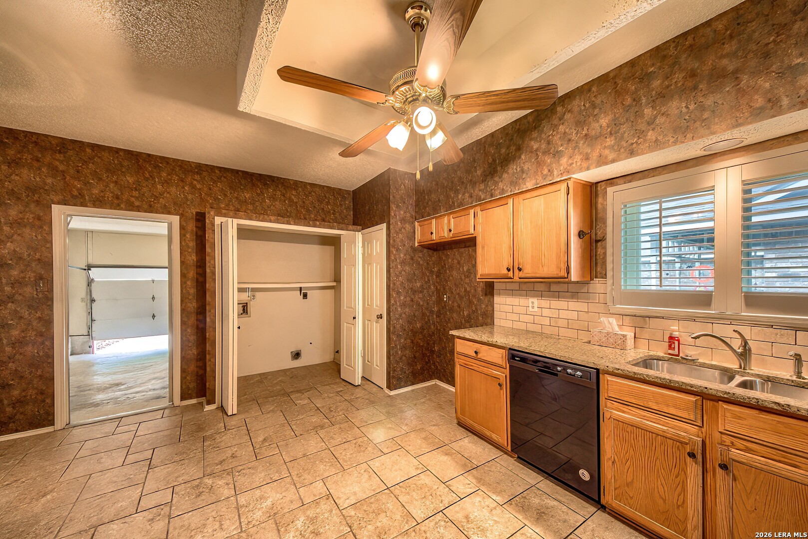 3037 Morning Trl, San Antonio, TX 78247
