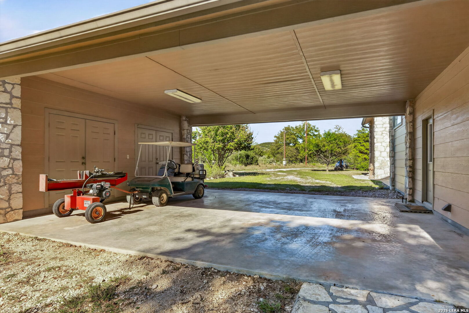 4983 RANCH ROAD 1051, Uvalde, TX 78801