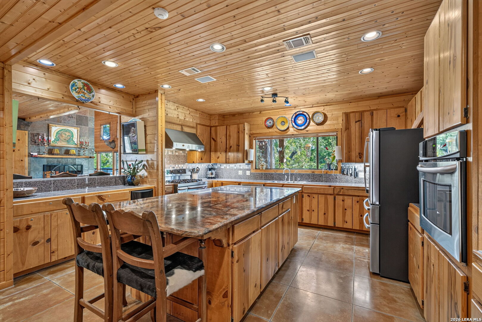 4983 RANCH ROAD 1051, Uvalde, TX 78801