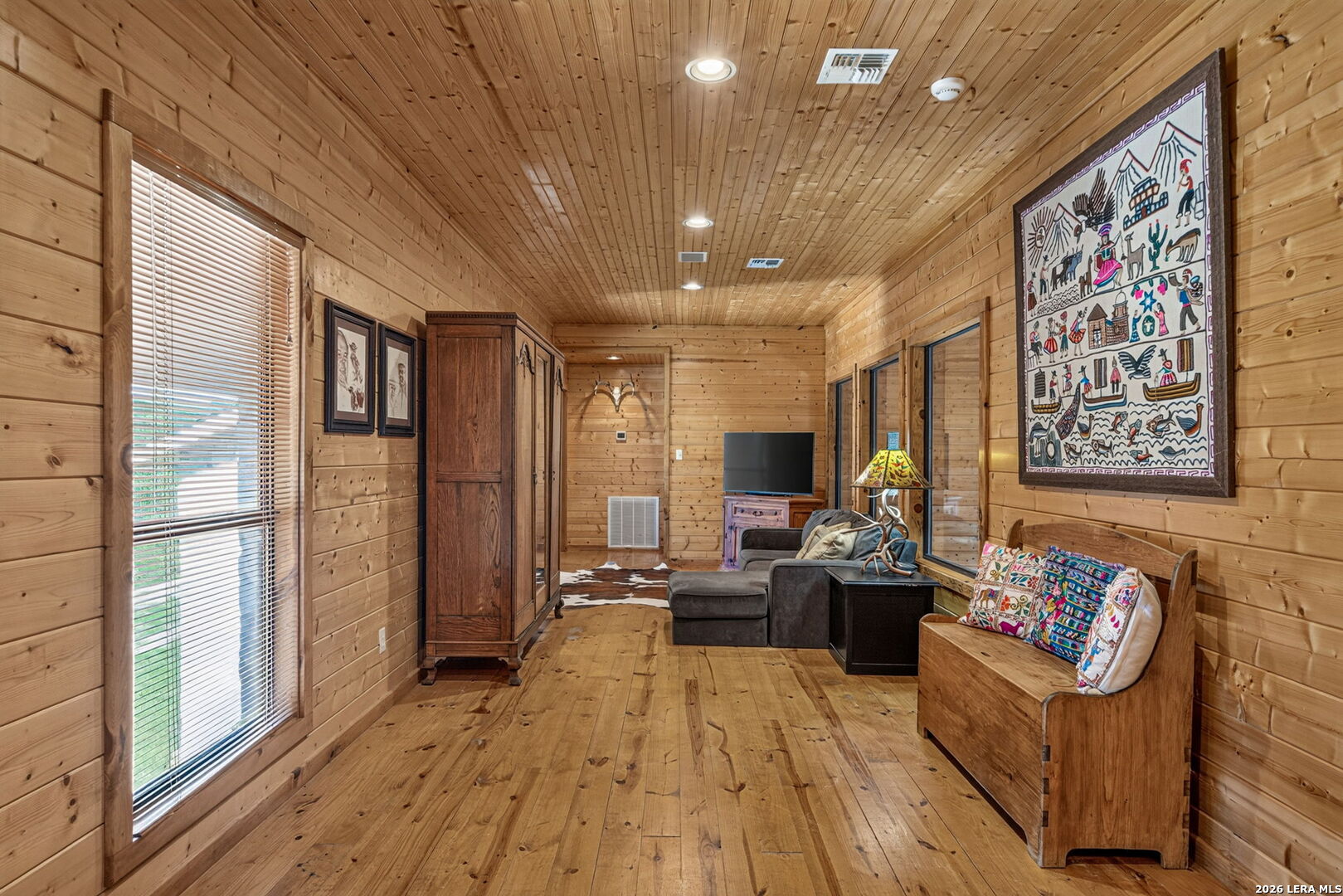 4983 RANCH ROAD 1051, Uvalde, TX 78801