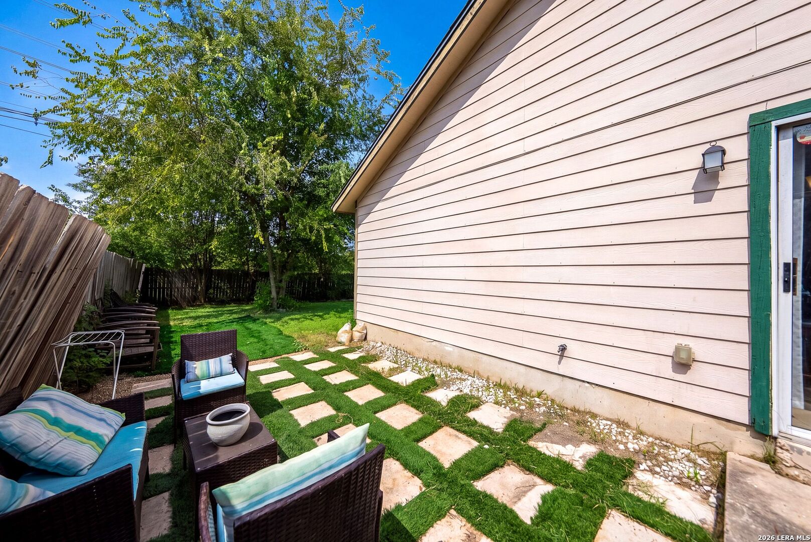 12087 Stoney Smt, San Antonio, TX 78247