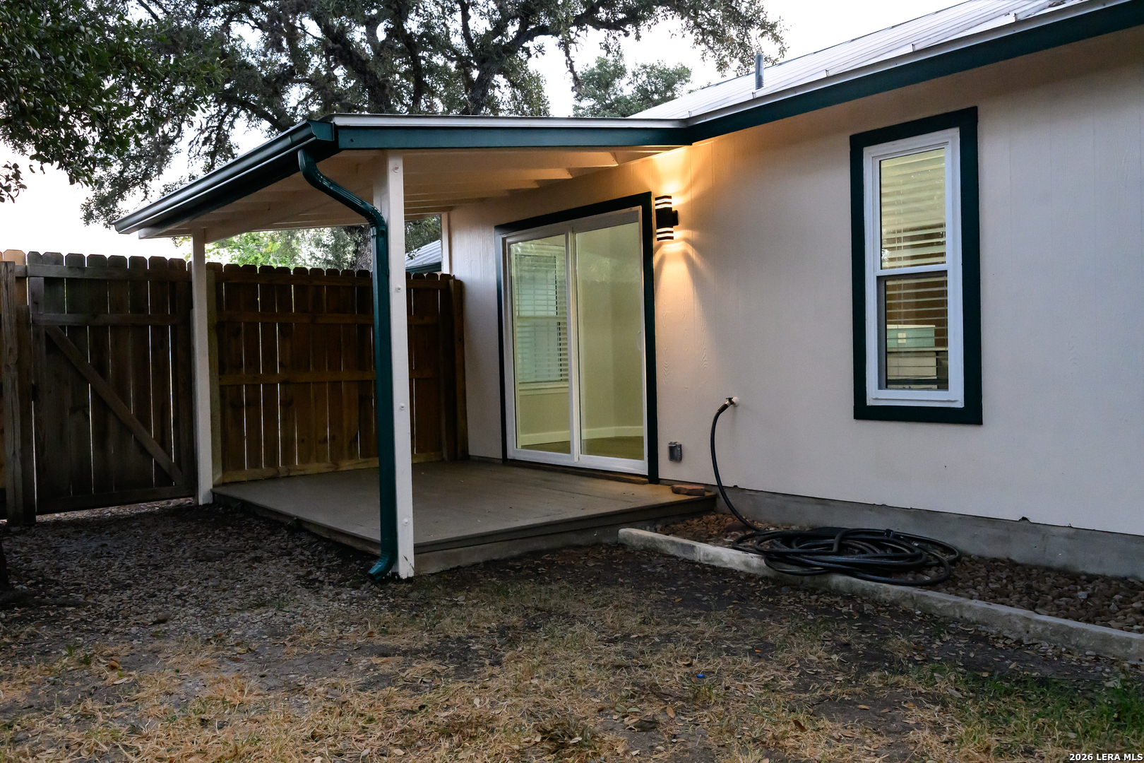325 BENTWOOD DR, Boerne, TX 78006