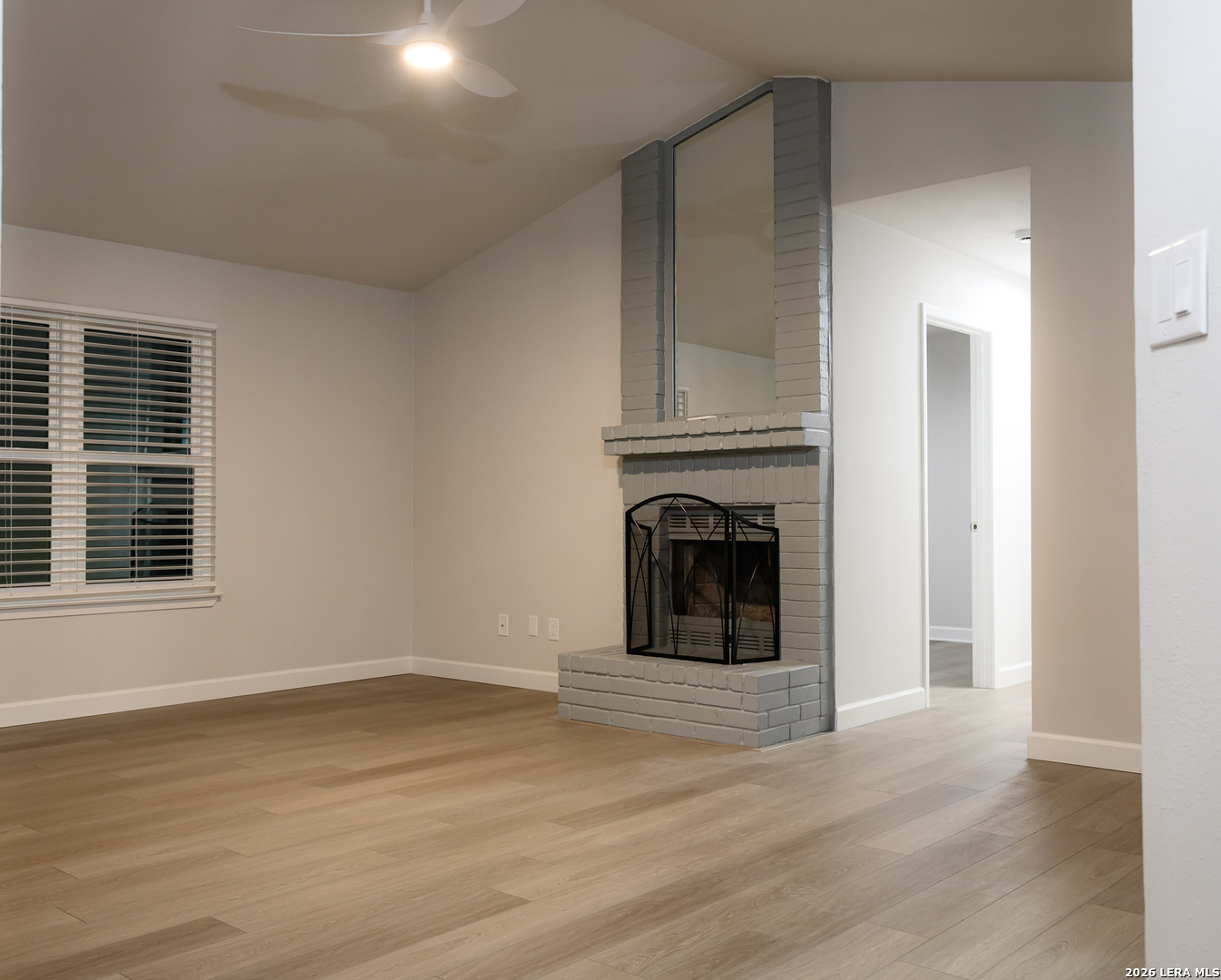 325 BENTWOOD DR, Boerne, TX 78006