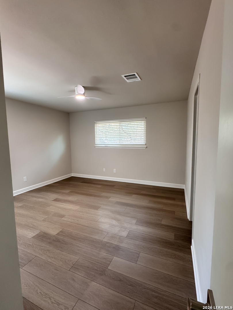 325 BENTWOOD DR, Boerne, TX 78006