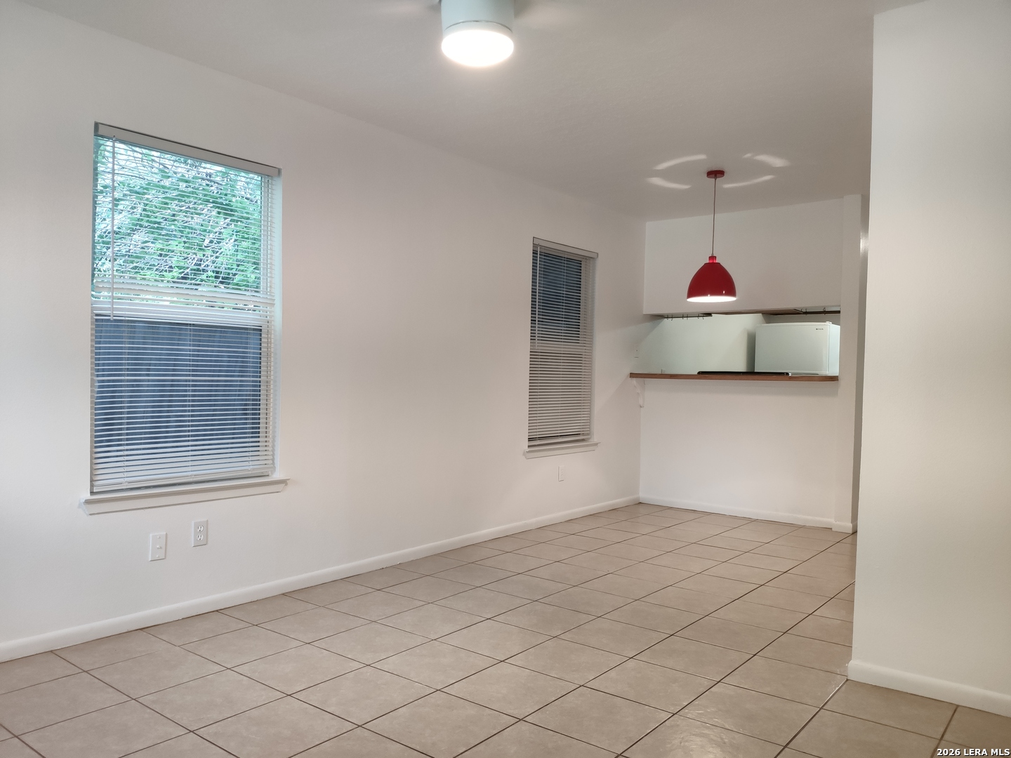107 1ST ST, San Marcos, TX 78666