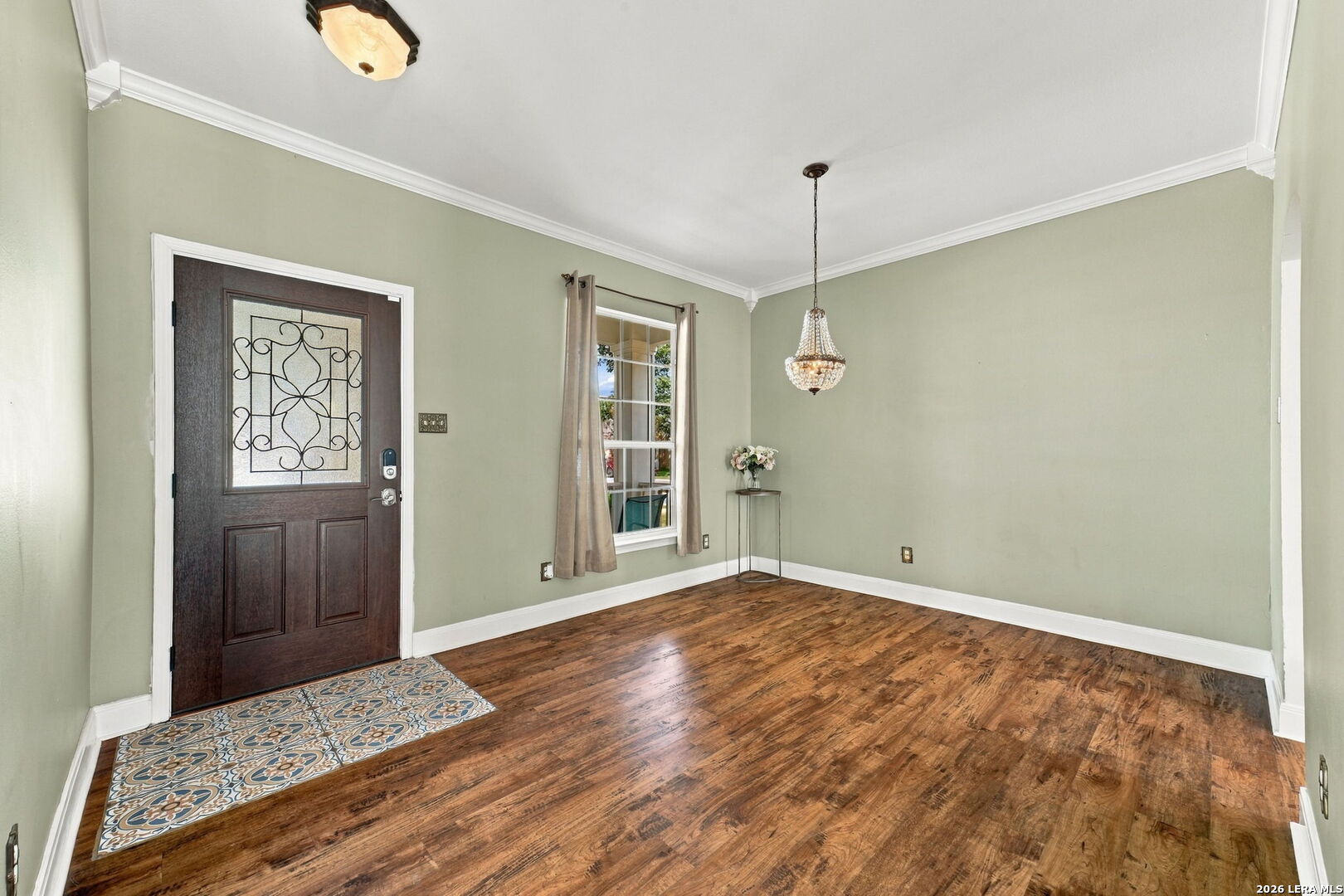 Entry/Foyer