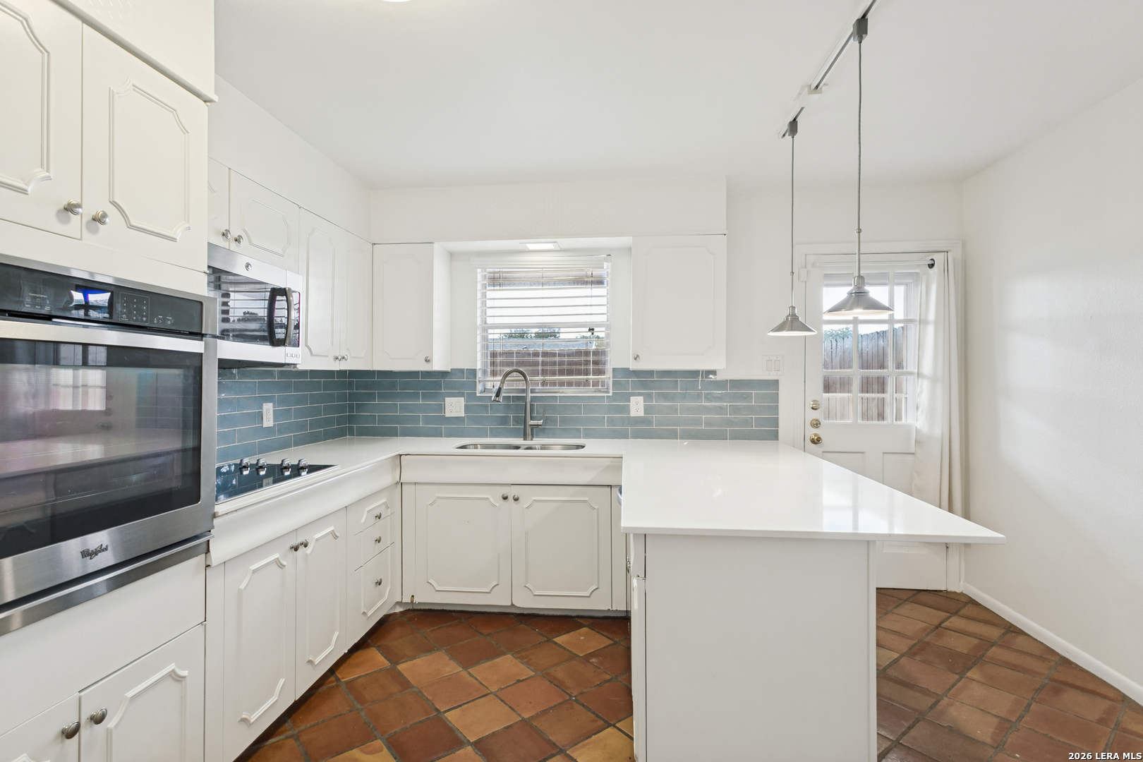 102 Ruelle, #206-A, San Antonio, TX 78209