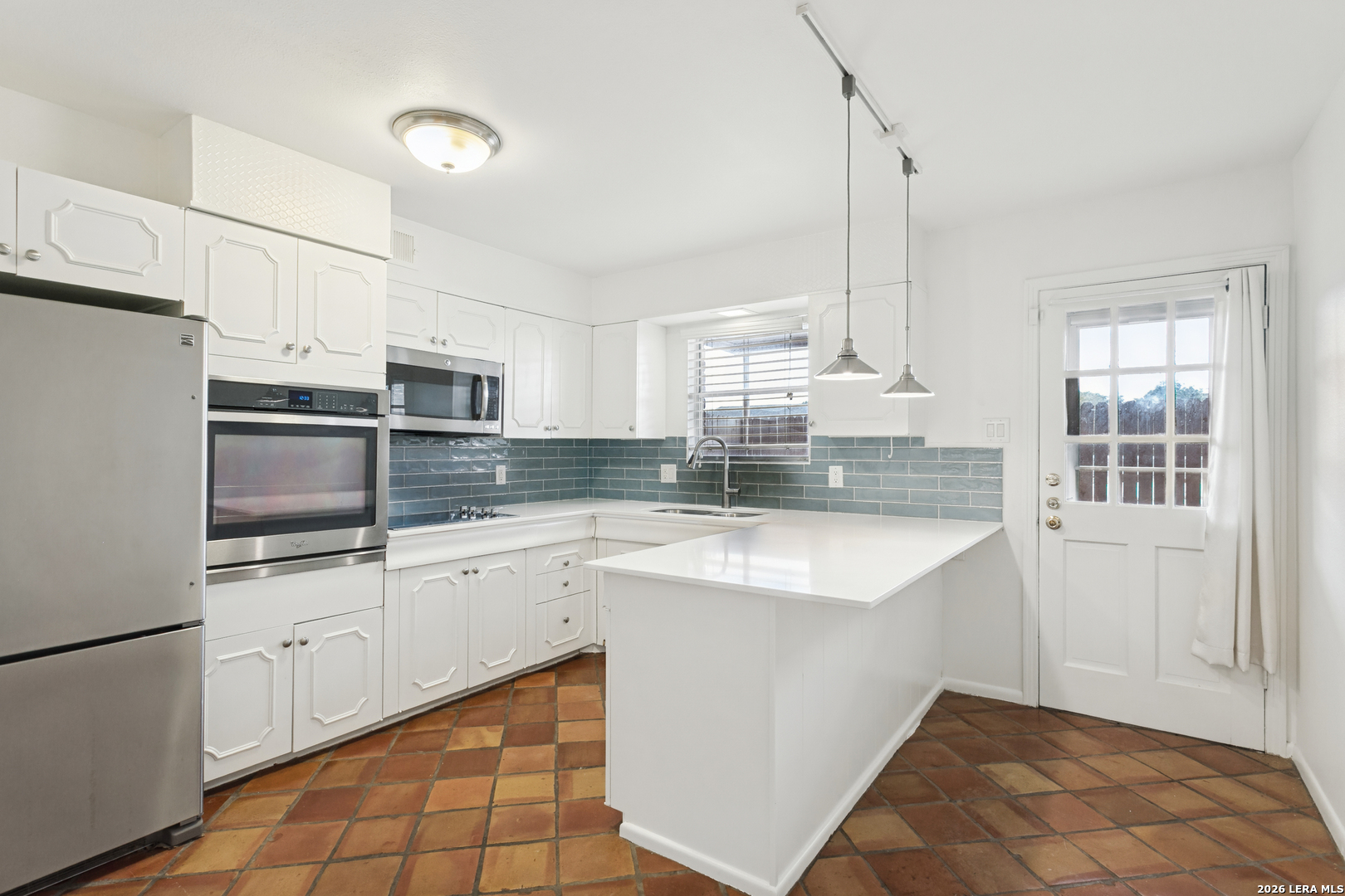 102 Ruelle, #206-A, San Antonio, TX 78209