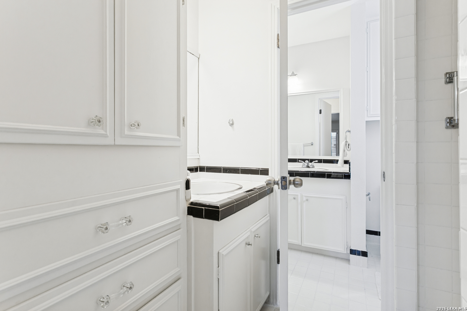 102 Ruelle, #206-A, San Antonio, TX 78209