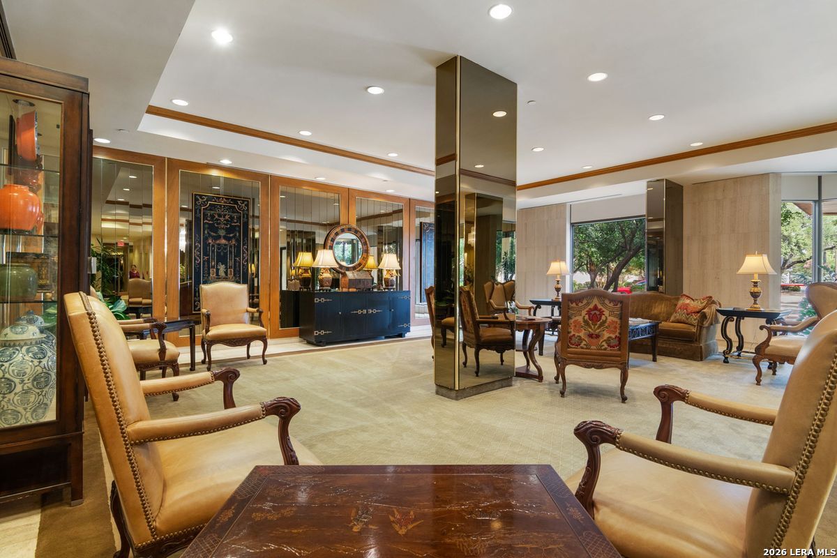 7887 Broadway, #707, San Antonio, TX 78209