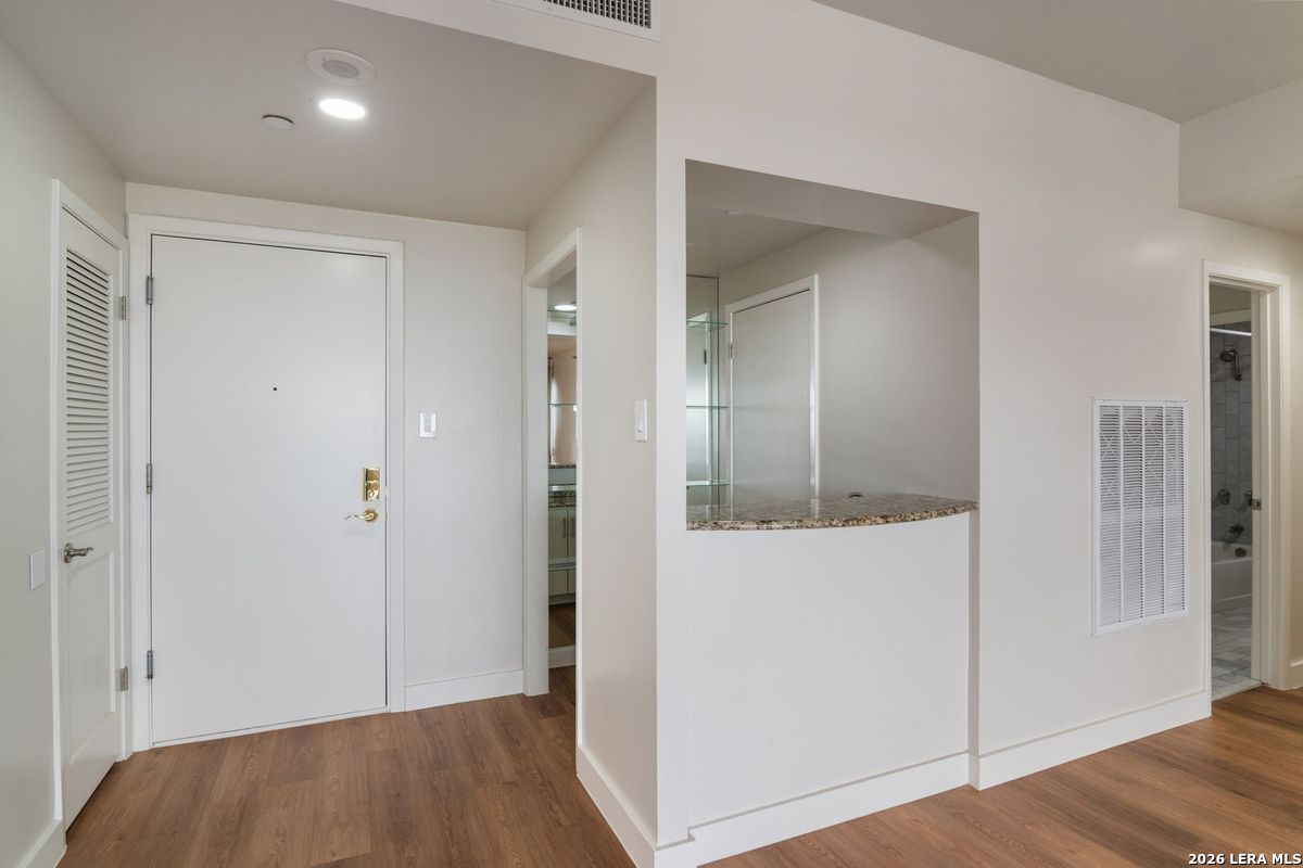 Wet Bar