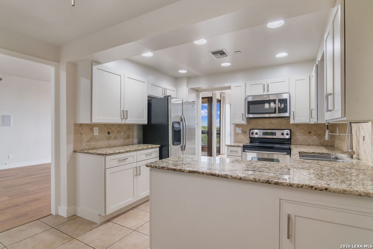 7887 Broadway, #707, San Antonio, TX 78209