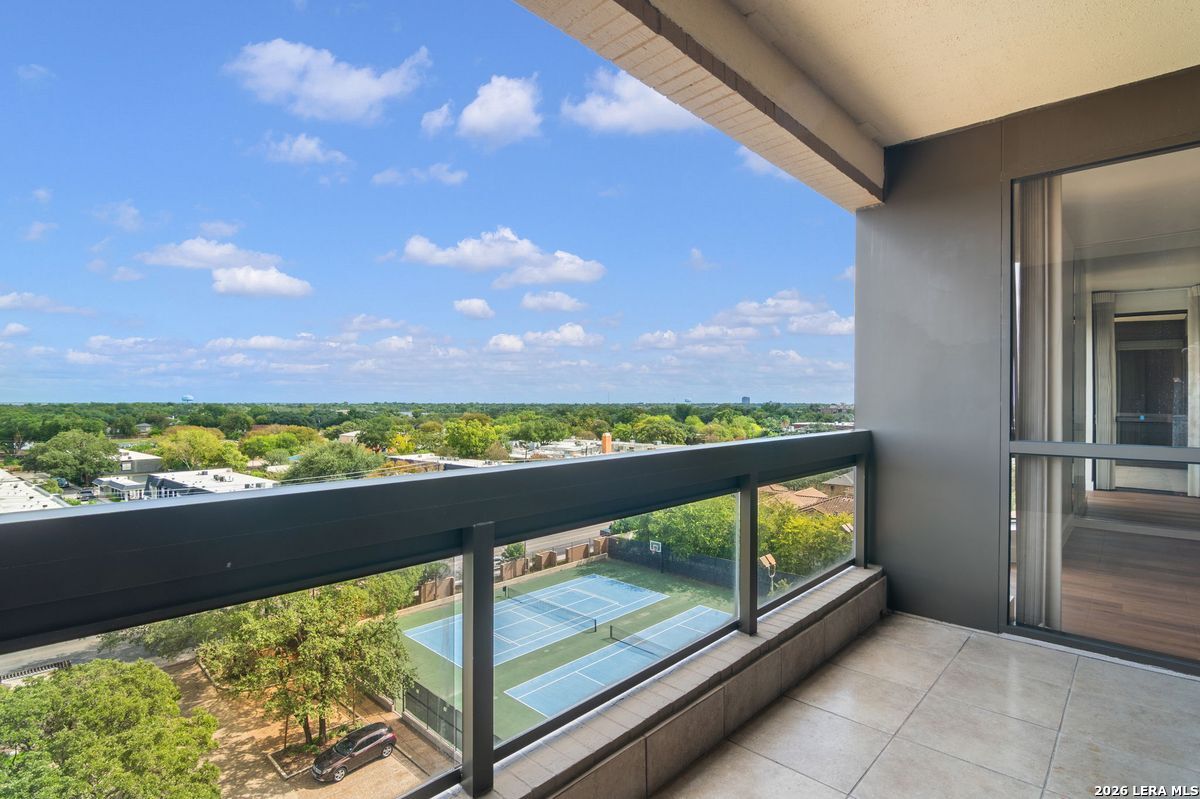 7887 Broadway, #707, San Antonio, TX 78209