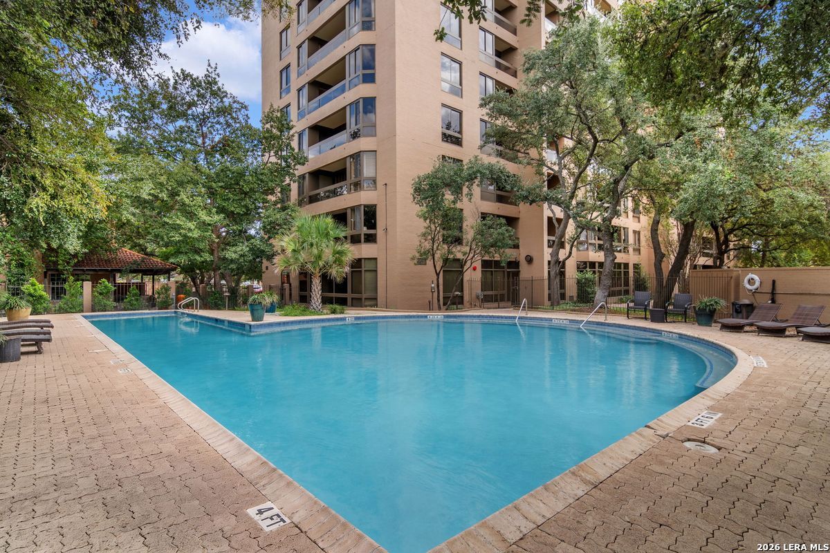 7887 Broadway, #707, San Antonio, TX 78209