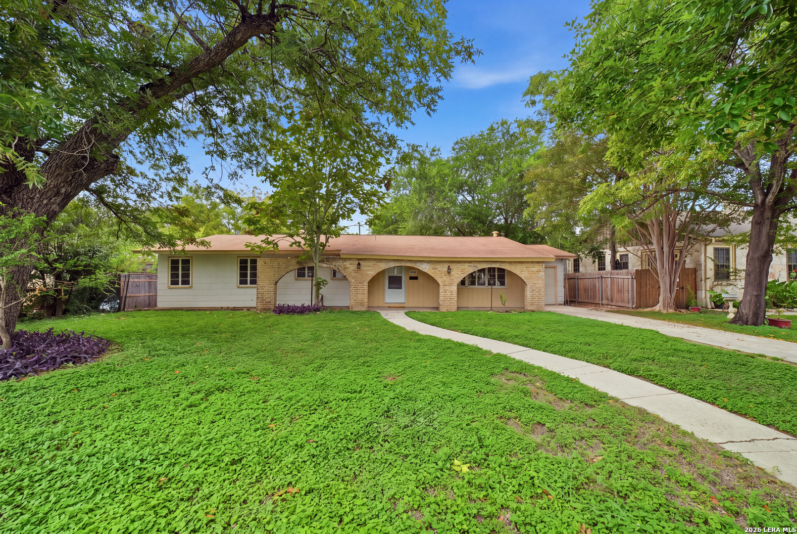 410 North Dr, San Antonio, TX 78201