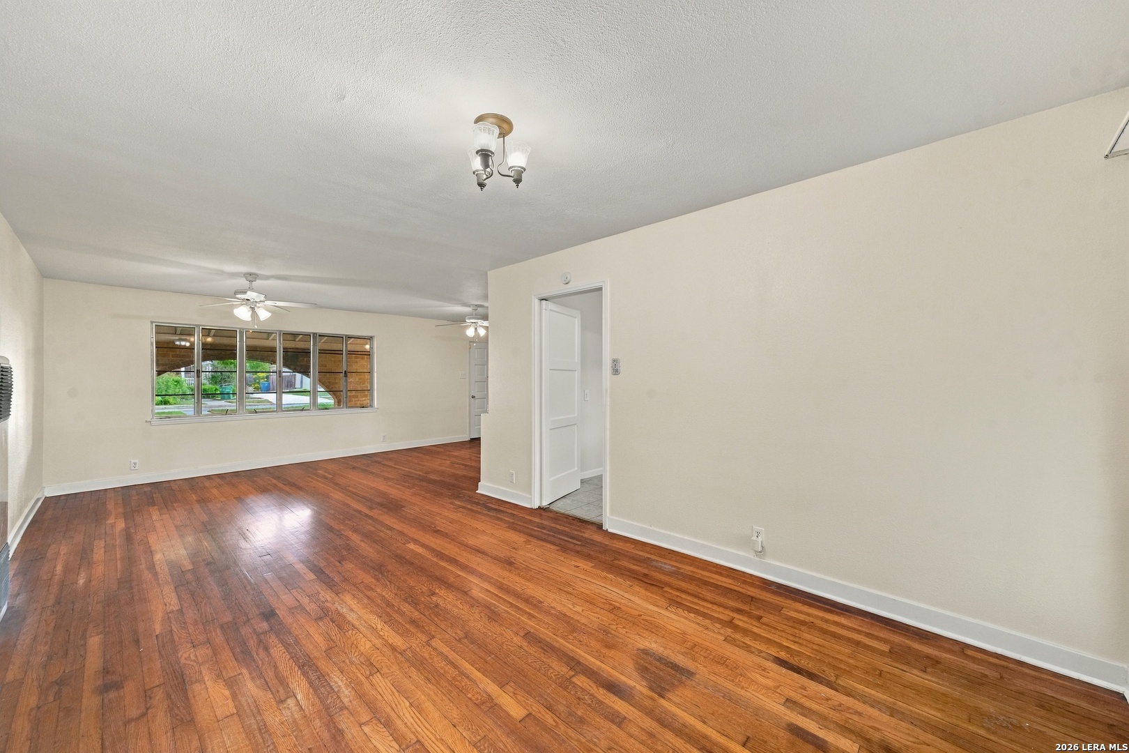 410 North Dr, San Antonio, TX 78201