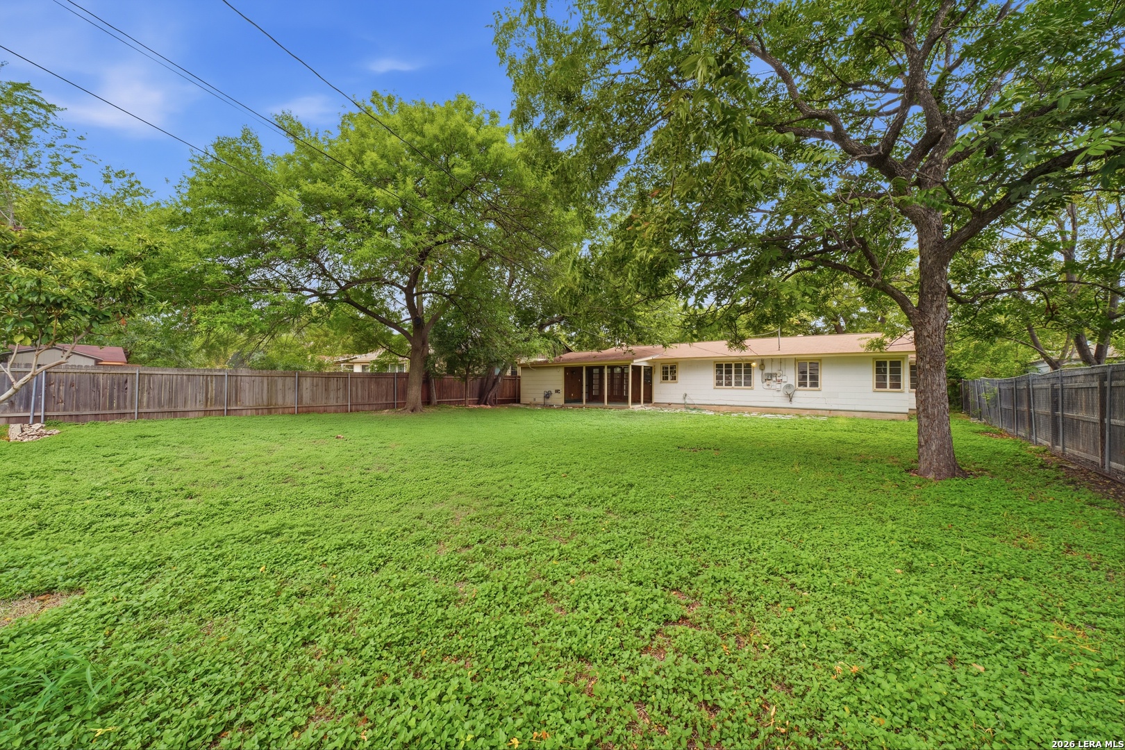 410 North Dr, San Antonio, TX 78201