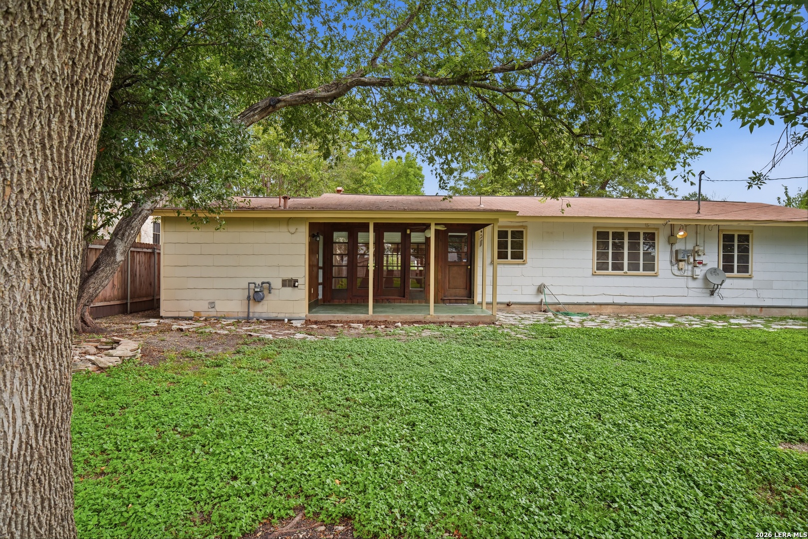 410 North Dr, San Antonio, TX 78201