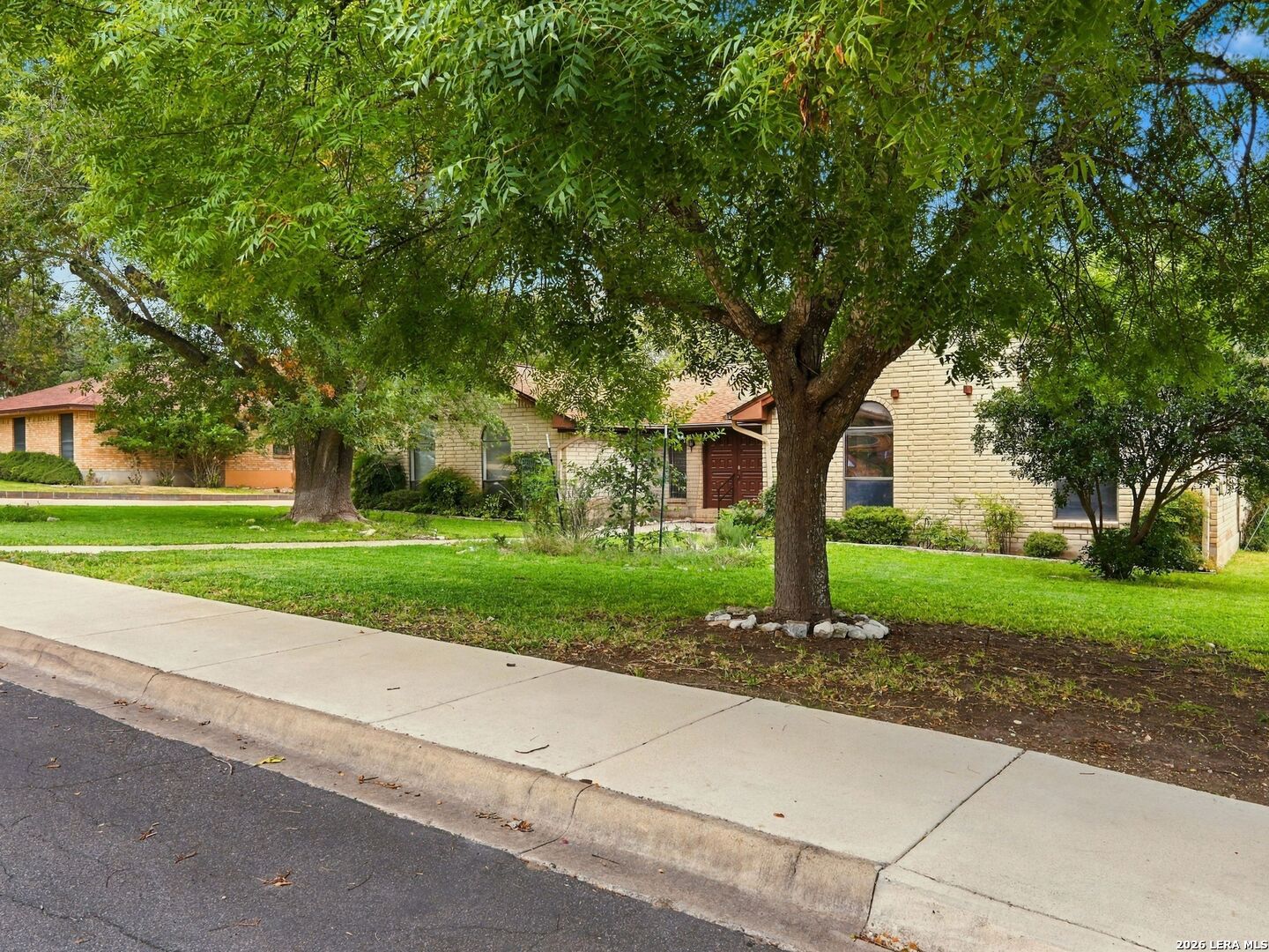 1744 Glen Road, Kerrville, TX 78028