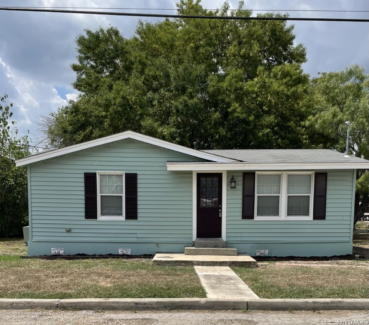 Property photo for 202 W LANGLEY BLVD, Universal City, TX