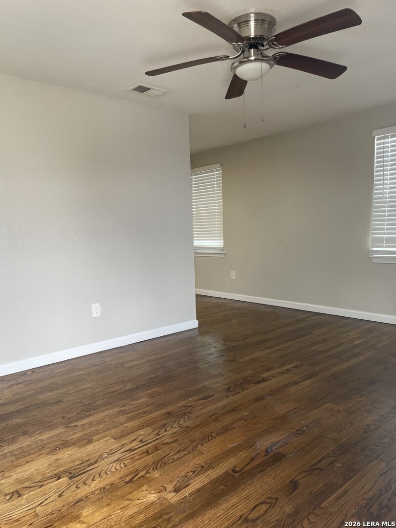 202 W LANGLEY BLVD, Universal City, TX 78148