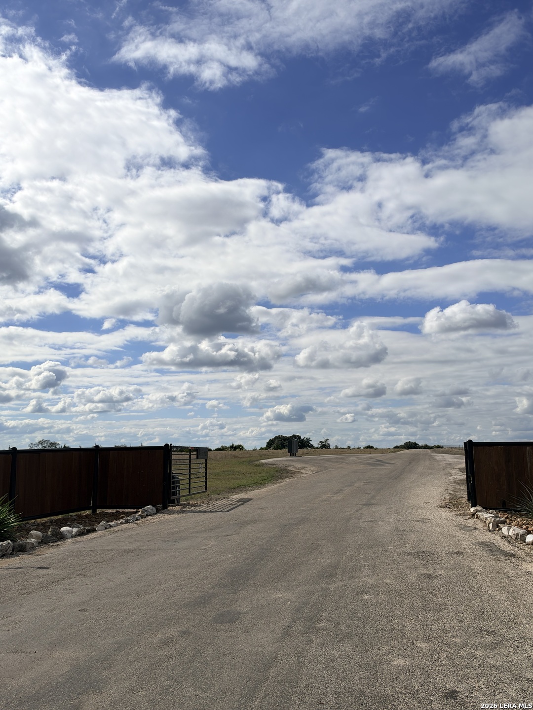 0 Vanguard Ridge Rd, Fredericksburg, TX 78624