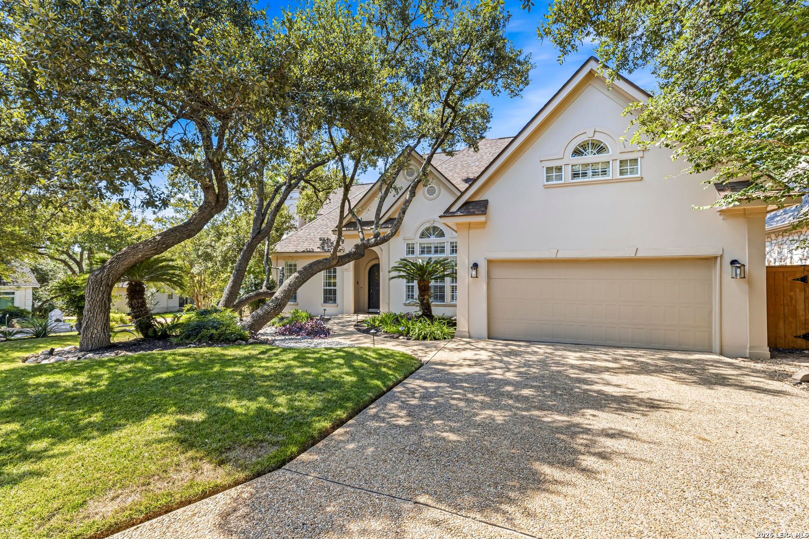 Property photo for 17311 FOUNTAIN BLUFF DR, San Antonio, TX