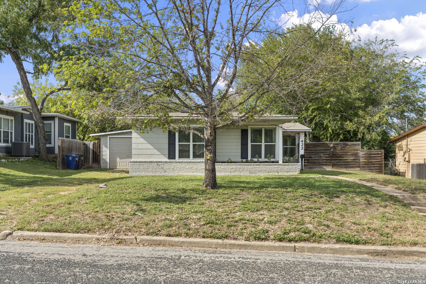423 KAREN LN, San Antonio, TX 78209